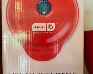 Dash Mini Waffle Maker