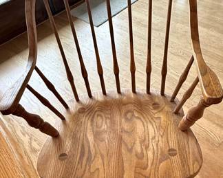 Pennsylvania House Oval Oak Dining Table Set with Spindle Back Dining Chairs