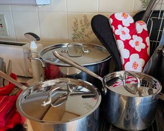 Federal Milk Glass Bowl with Olive Green Floral Design