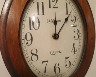 Time telling device