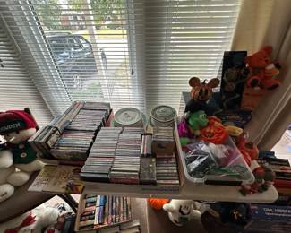 CD’s, VHS & DVD; snowman dish set