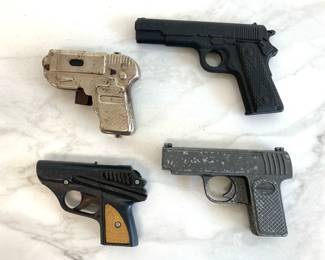 Lot 7621 Vintage Toy Guns  Molex Bakelite WWII era  AutoMagic  Tiger Automatic