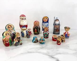 Lot 7672 Vintage Artist Signed Russian Father Frost  Matryoshka Nesting Dolls  Santa Christmas Holiday