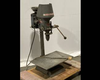 Lot 7896 Vintage Made in USA Delta Rockwell Drill Press