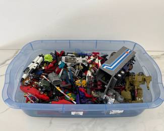 Lot 7702 Transformer Toy Action Figures