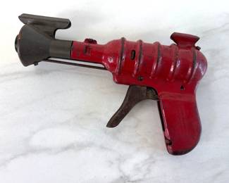 Lot 7613 Vintage Red Metal Space Toy Pop Gun ANTIQUE 1930s WYANDOTTE RAY GUN SPACE BUCK ROGERS