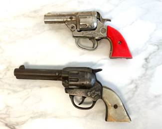 Lot 7623 Vintage Metal Gene Autry Toy Cap Guns