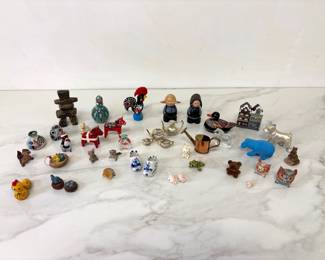 Lot 7663 Vintage Miniatures Collection
