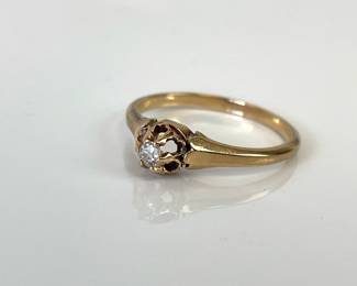 Lot 7841 Vintage 14K Gold Engagement Ring