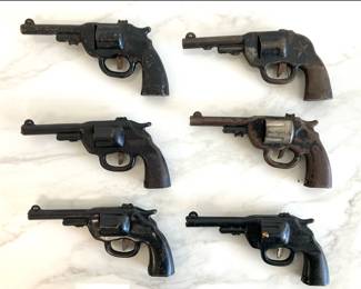 Lot 7618 Vintage Metal Toy Guns by Wyandotte Toys