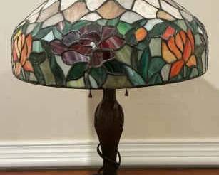 Tiffany Style Lamp