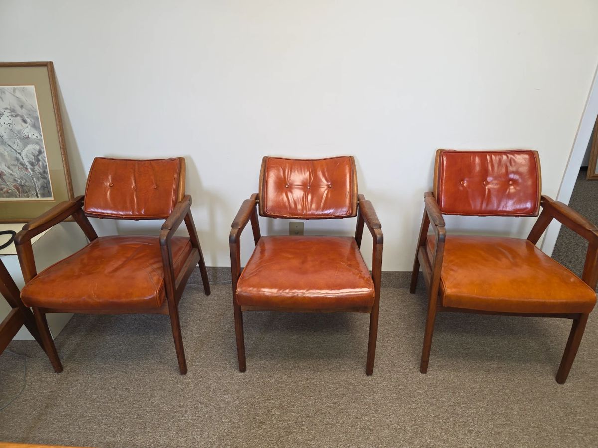 Mid-century chairs
Appears to be walnut