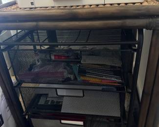Organizing drawers