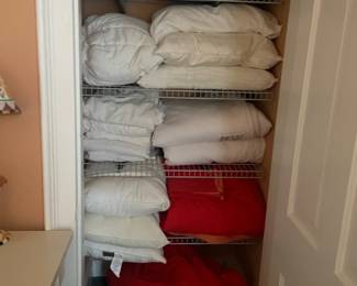 Standard Pillows, Twin bedding clean from smoke free home