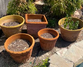 Several Terracotta pots to choose from 