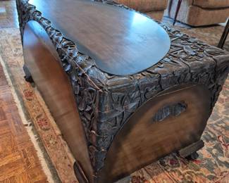 Oriental chest