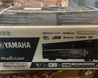Yamaha Ampli-Tuner Audio Video RX-V481