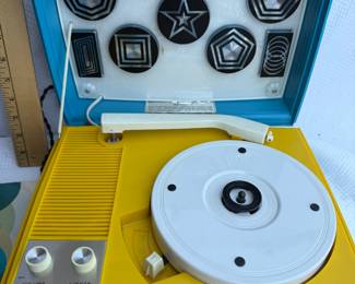 Arvin Solid State Phonograph $25.00