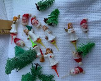 Vintage Holiday Cake Decorating $7.00