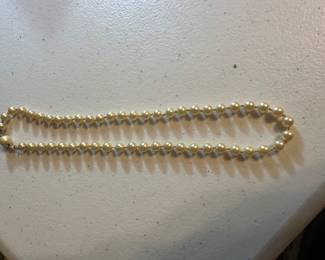 Pearl Necklace $8.00