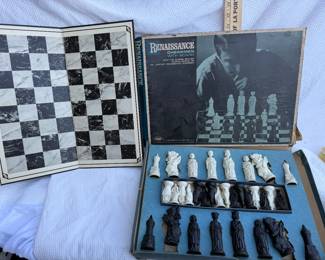 Lowe Renaissance Chessmen Game $8.00