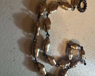 Pearl Bracelet $5.00