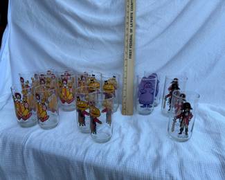 16 Mc Donalds Glasses $32.00