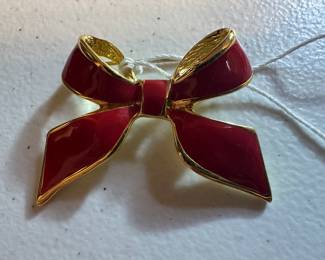 Red Bow Brooch $3.00