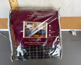 Fieldcrest Cannon two Piece Slipcover $6.00