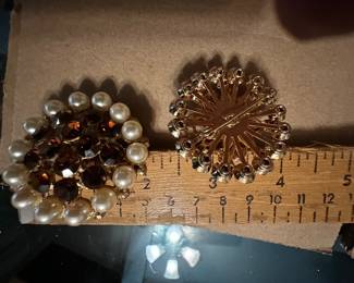 2 Pins $5.0