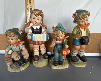 4 10" and Below Figurines $20.00