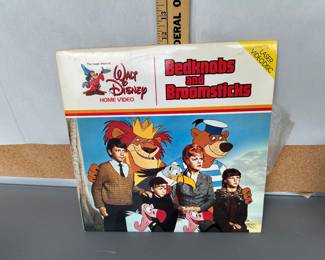 Bedknobs and Broomsticks Laserdisc $3.00