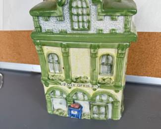 Green House Cookie Jar $8.00