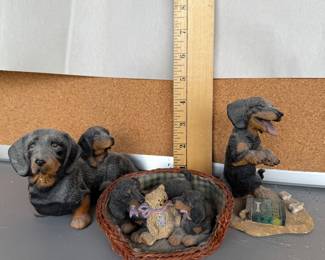 All Dachshunds Shown $30.00