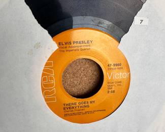 Elvis Presley There Goes My Everything 45 Record $3.00