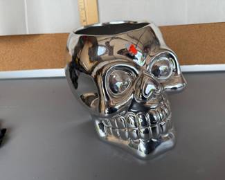 Silver Skull $4.00