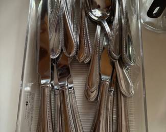 Reed and Barton 18/10 stainless steel flatware set 
