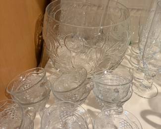 Punch bowl set