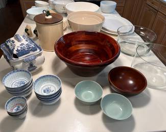Asia rice bowls, wood salad bowsl and more