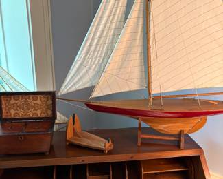 Wood sailboat model