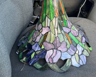 Iris floor lamp