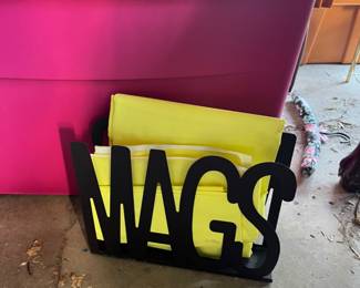 Mag holder