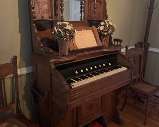 Pump Organ