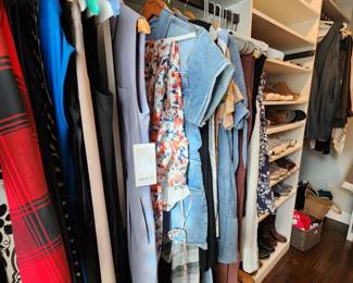 Ladies Clothing from Lululemon, Athleta, Anthropologie and More!
