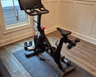 Peloton Bike
