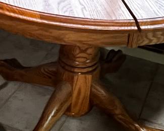 Heavy Oak Pedestal Table w/leaf
(Gap goes together, ready for the leaf) 
