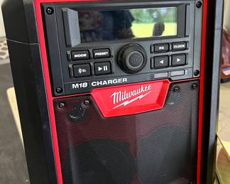 Milwaukee Radio