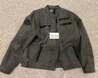 Man’s Genuine Motorcycle Clothes Harley Jacket (Size XL),