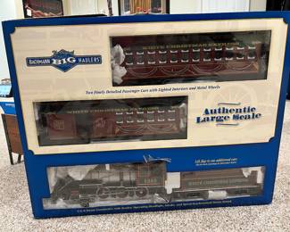 Bachman White Christmas Train Set