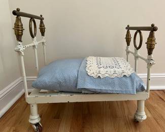 Vintage doll bed